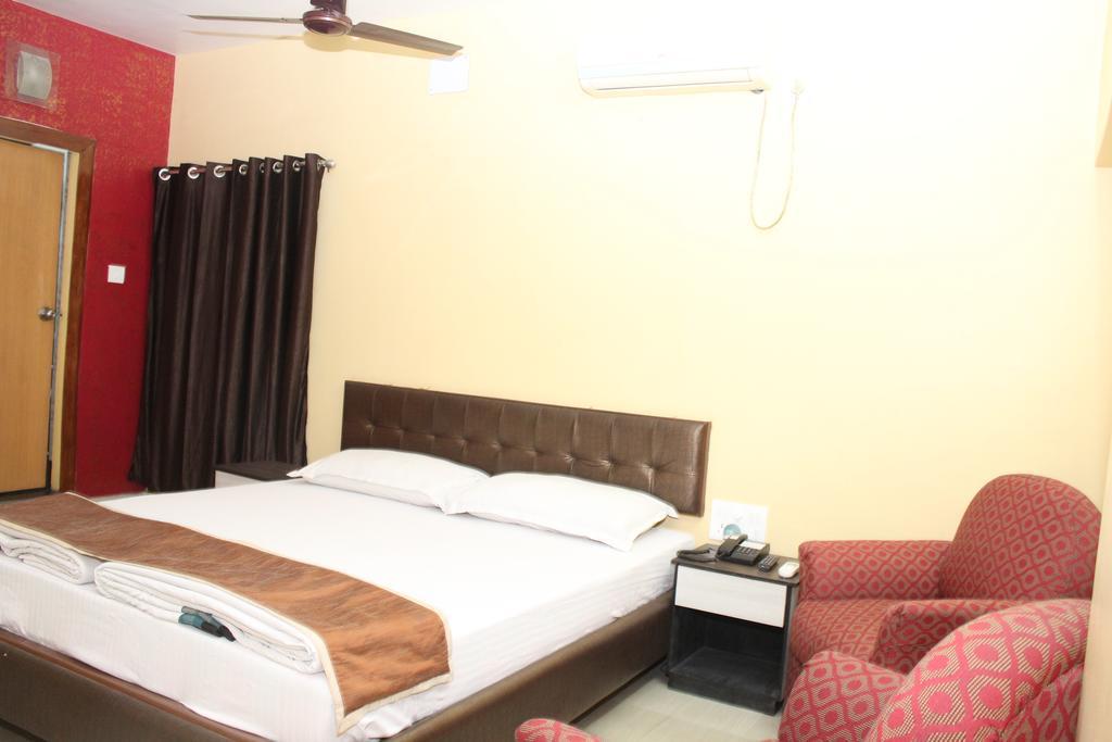 Hotel Bengal International Siliguri Δωμάτιο φωτογραφία