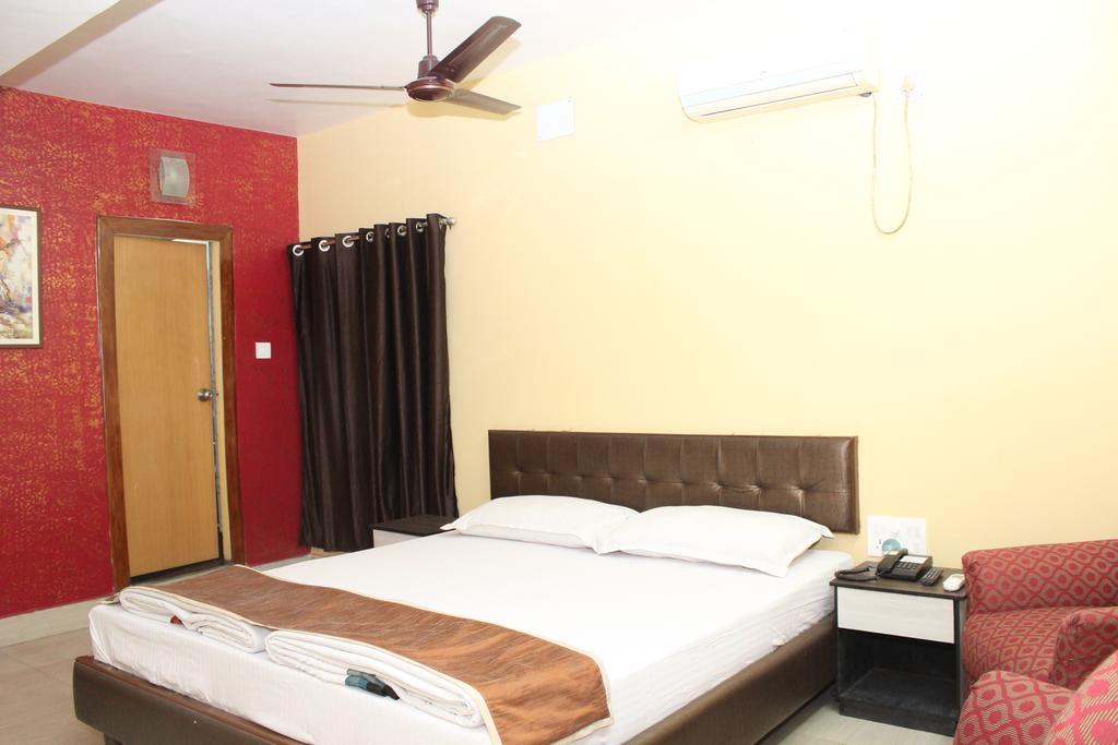 Hotel Bengal International Siliguri Δωμάτιο φωτογραφία